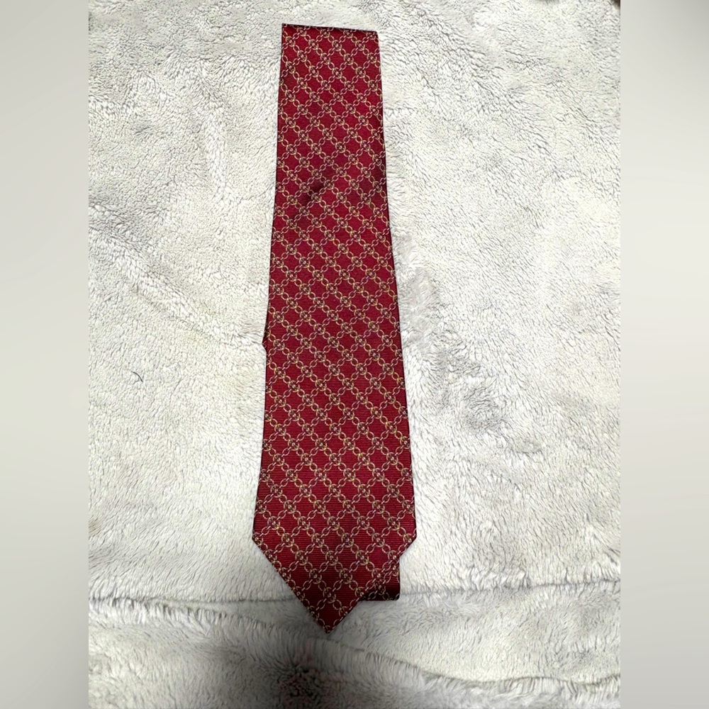 Elegant Red Patterned Men's Tie